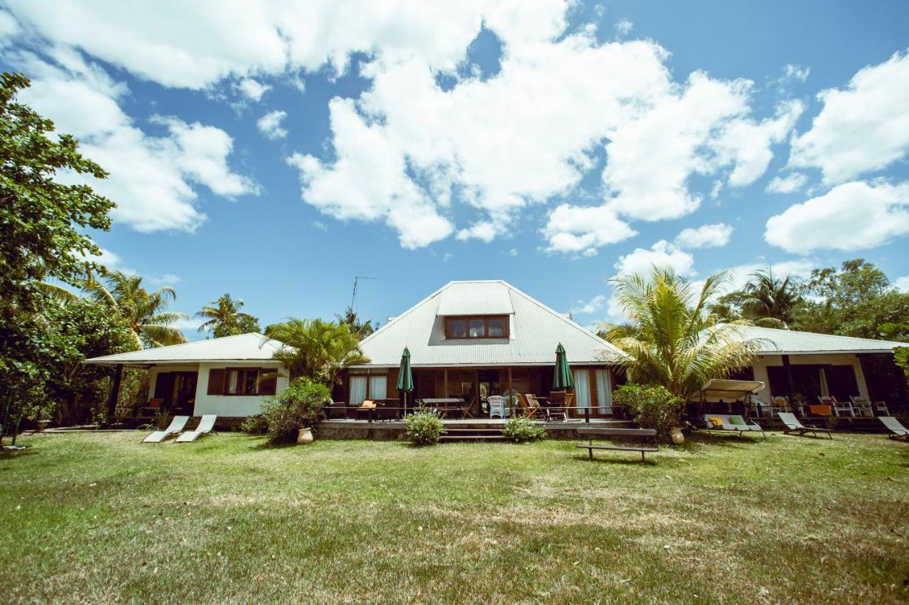 The River House Apartment Tamarin Exterior foto